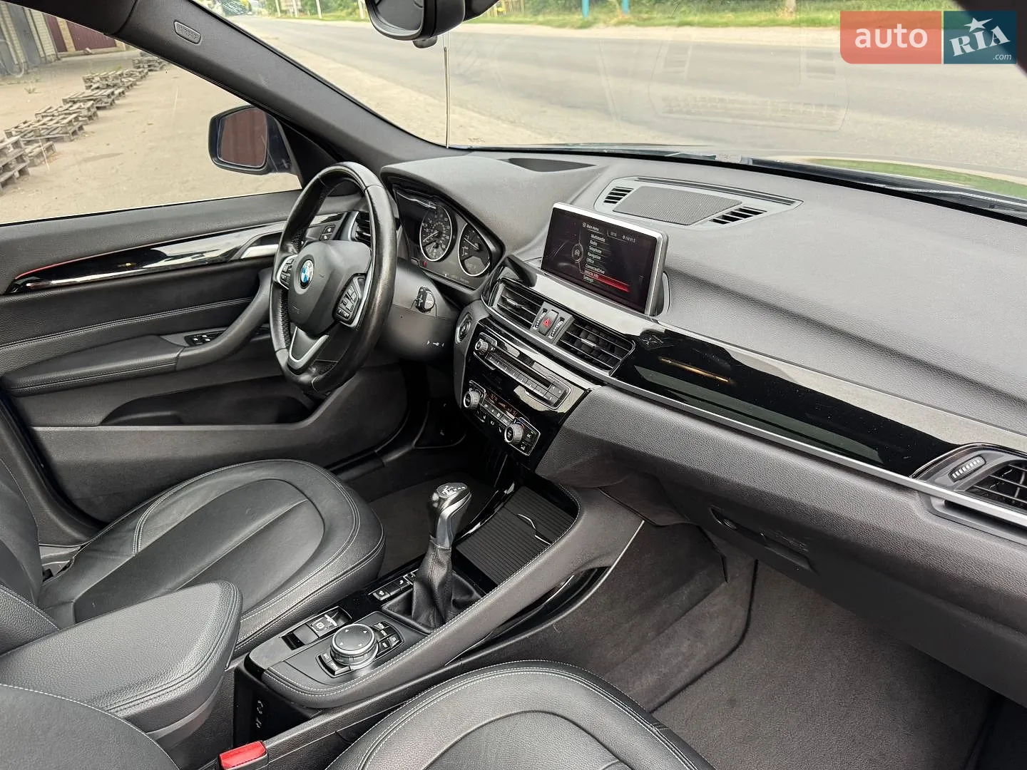 2016 BMW X1 - мініатюра 52