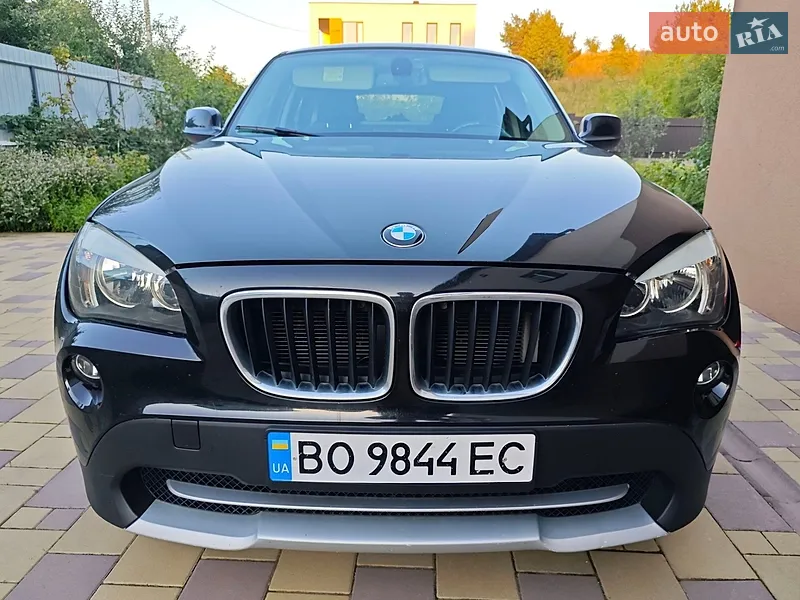 BMW X1 2011