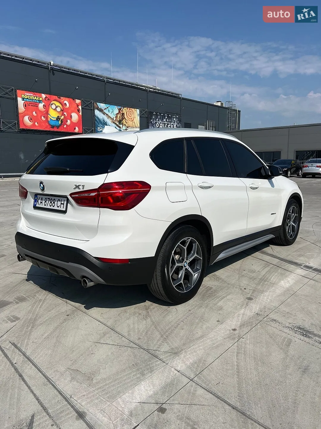 2017 BMW X1 - мініатюра 3