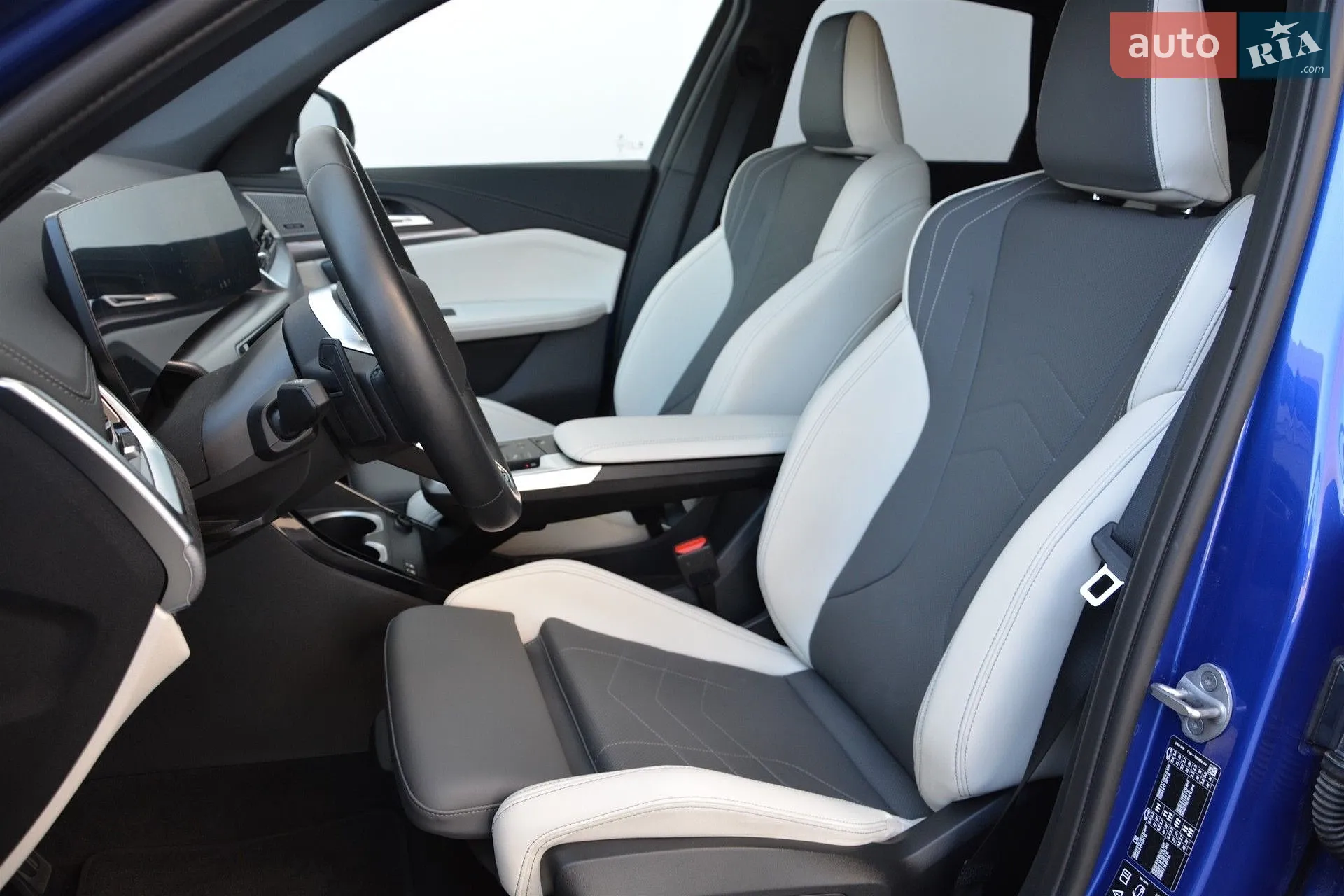 2025 BMW X1 - мініатюра 5