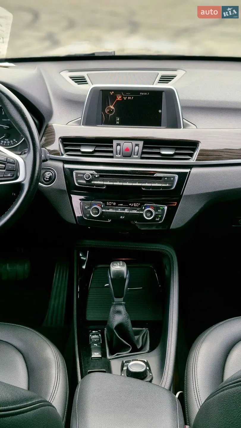 2016 BMW X1 - мініатюра 15