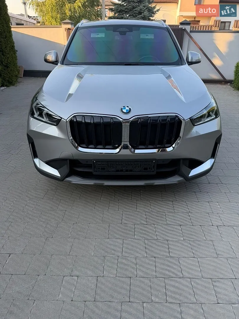 2023 BMW X1 - мініатюра 3