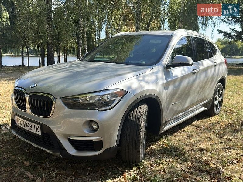 Внедорожник / Кроссовер BMW X1 2017 в Остроге