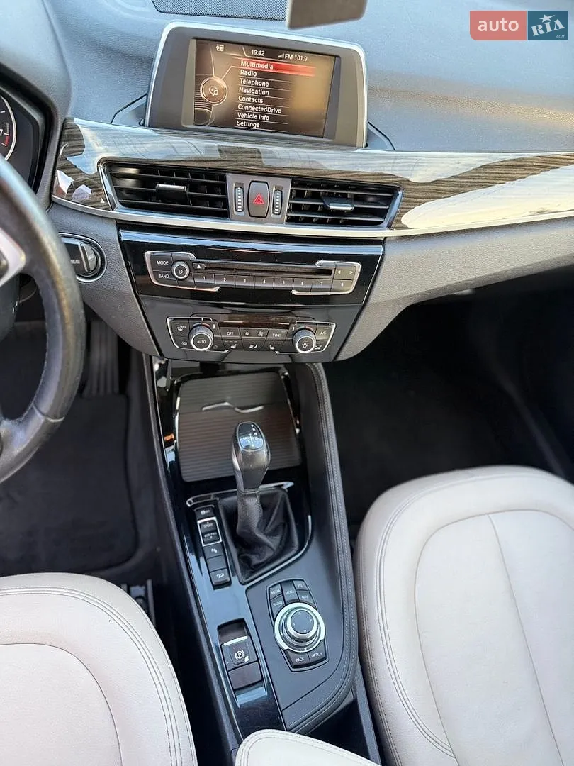 2016 BMW X1 - мініатюра 32