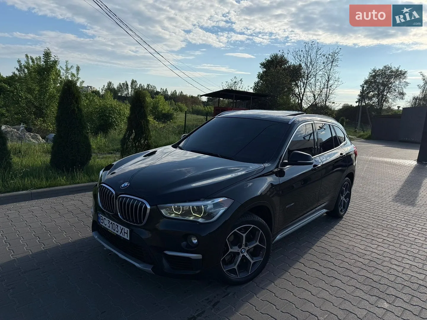 2015 BMW X1 - мініатюра 3