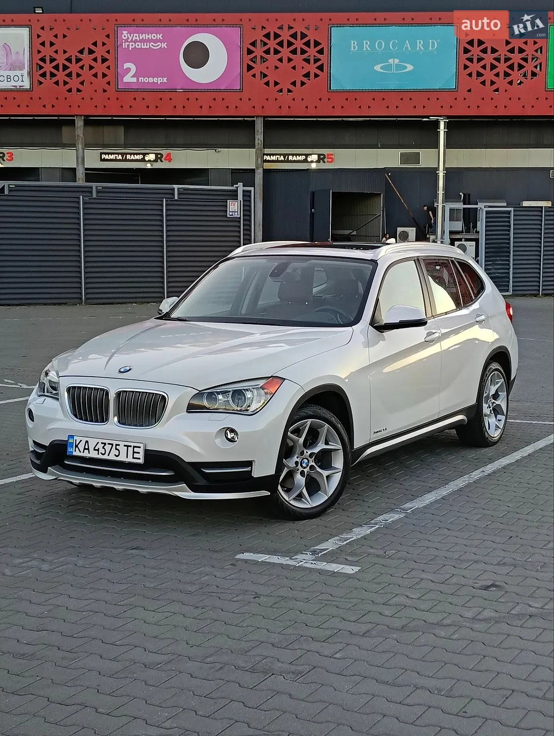 2015 BMW X1 - фото 1