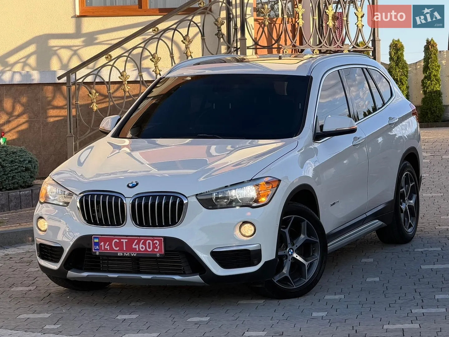 2017 BMW X1 - фото 1