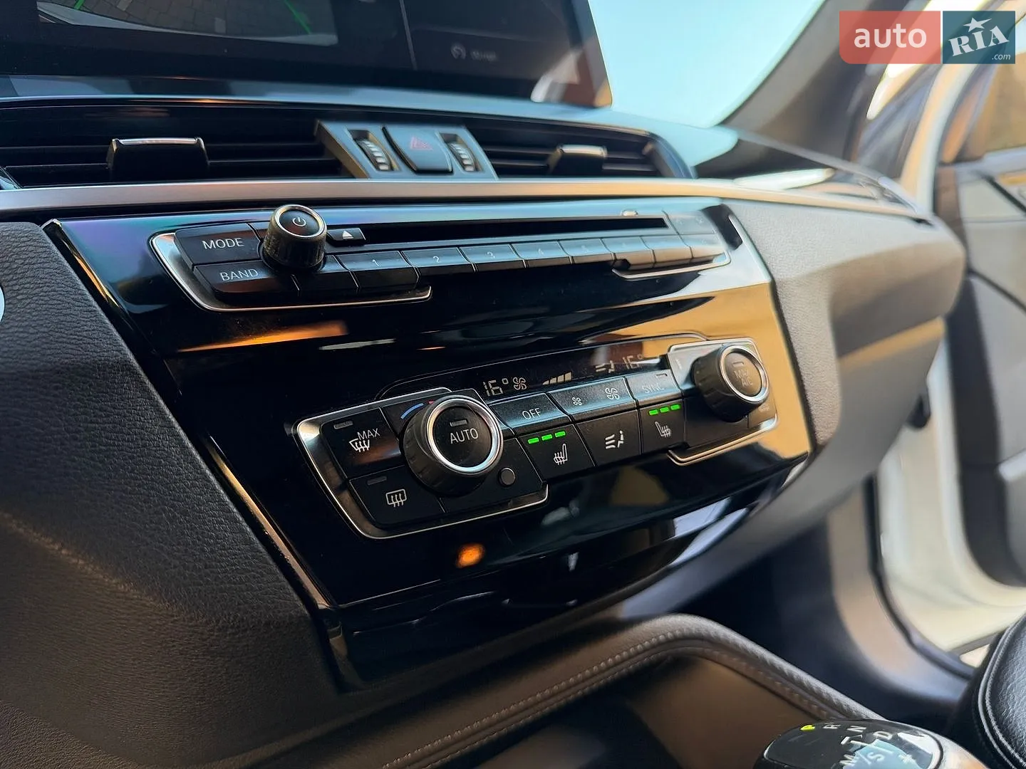 2017 BMW X1 - мініатюра 91