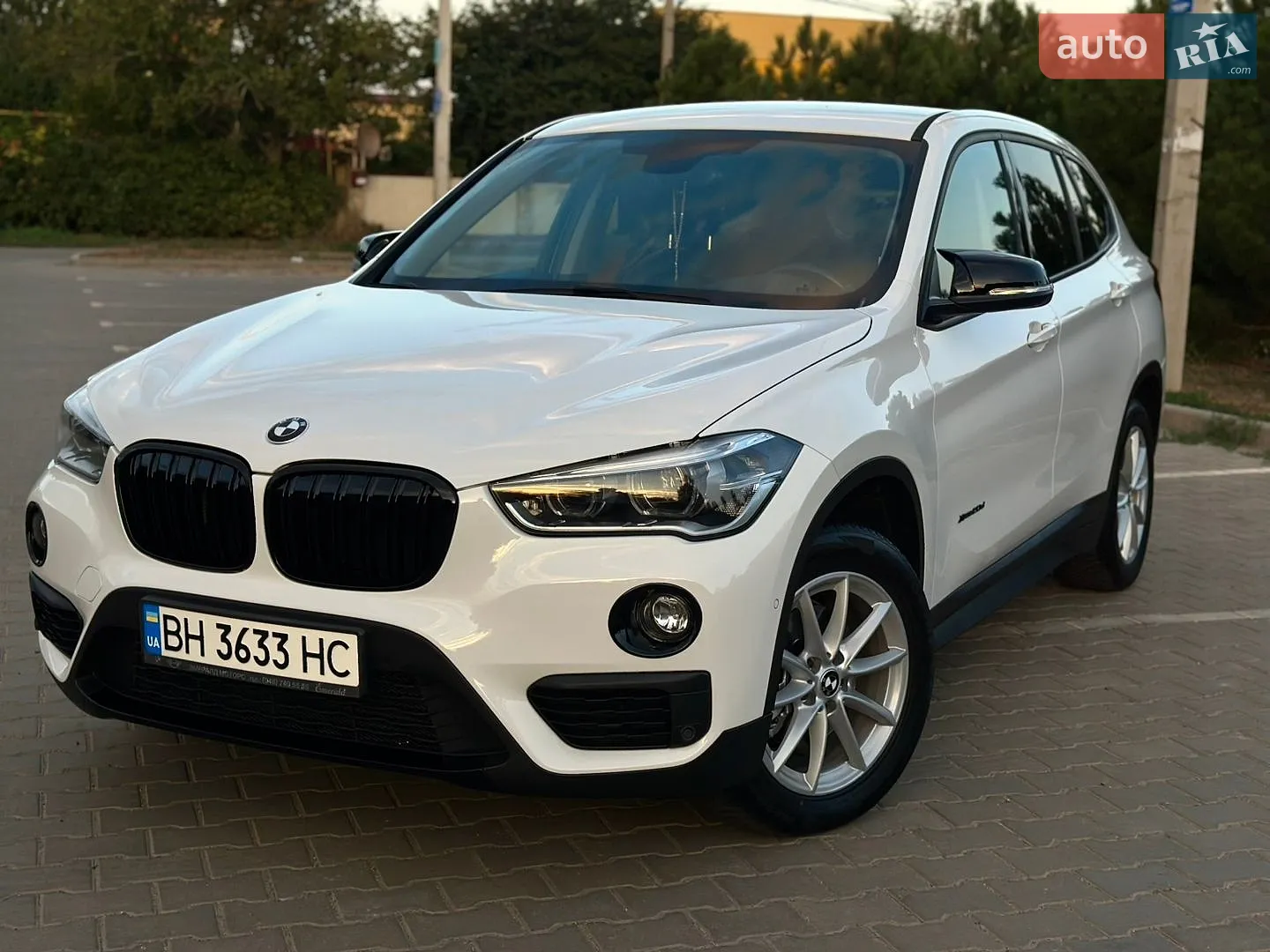 2016 BMW X1 - мініатюра 4