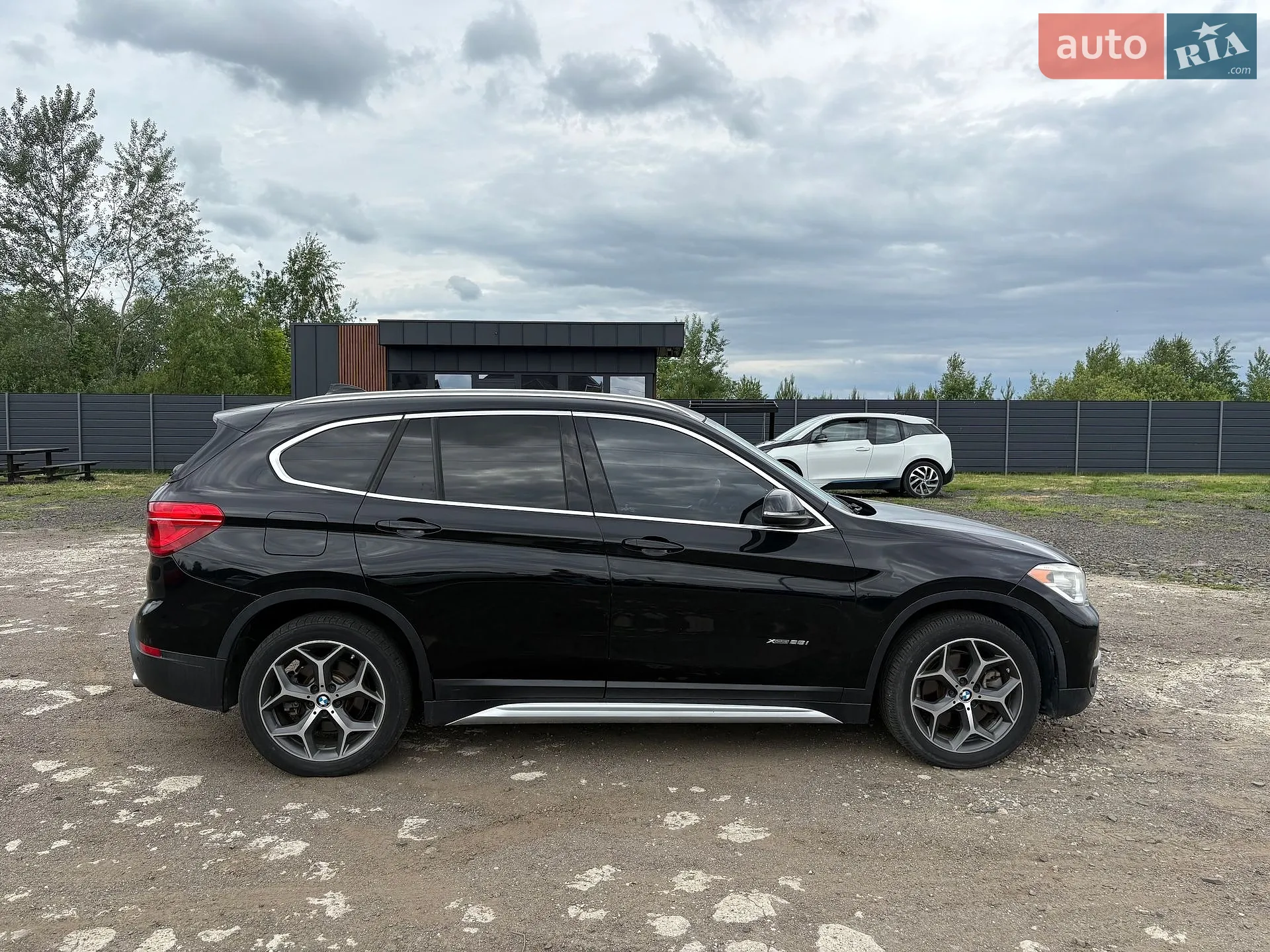 2017 BMW X1 - мініатюра 3