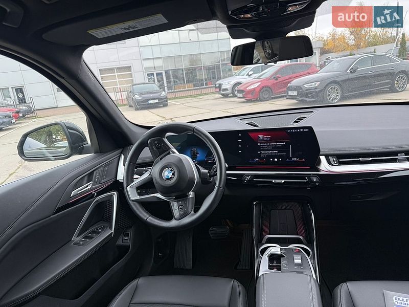 Внедорожник / Кроссовер BMW X1 2024 в Киеве
