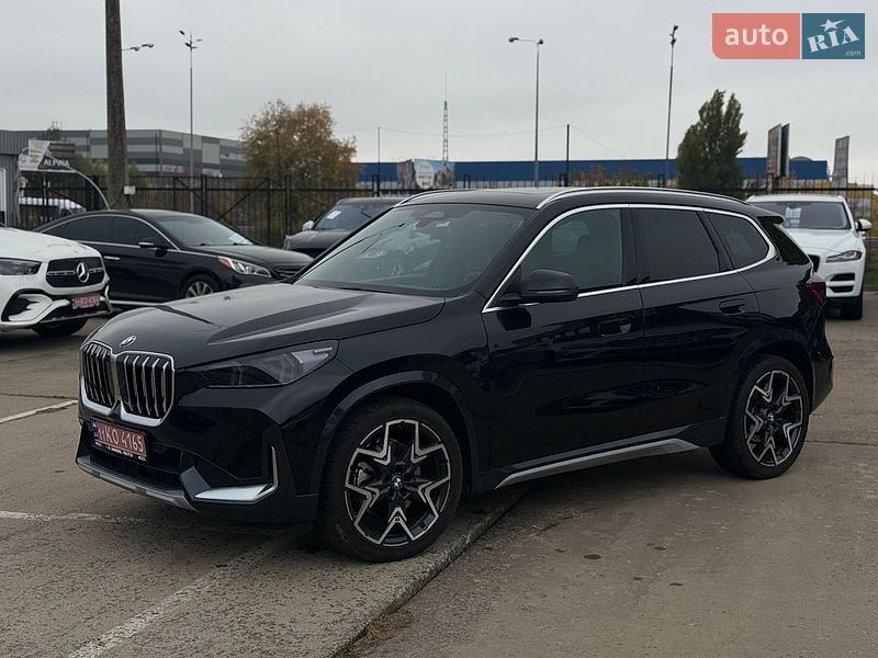 Позашляховик / Кросовер BMW X1 2024 в Києві