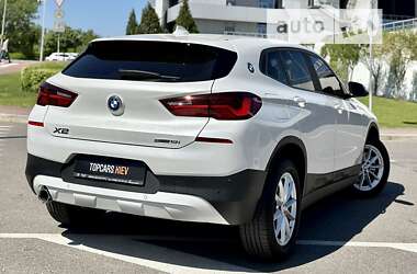 Позашляховик / Кросовер BMW X2 2022 в 