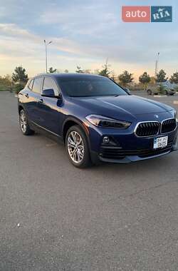 Внедорожник / Кроссовер BMW X2 2018 в 