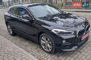 Внедорожник / Кроссовер BMW X2 2018 в 