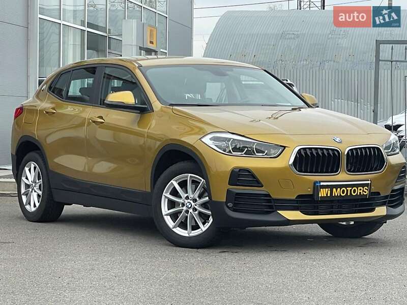 Внедорожник / Кроссовер BMW X2 2022 в 