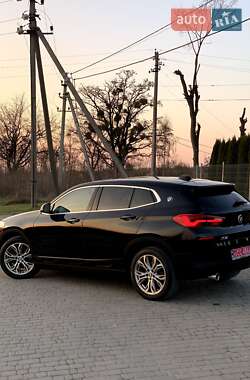 Внедорожник / Кроссовер BMW X2 2019 в 