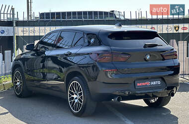 Внедорожник / Кроссовер BMW X2 2018 в 