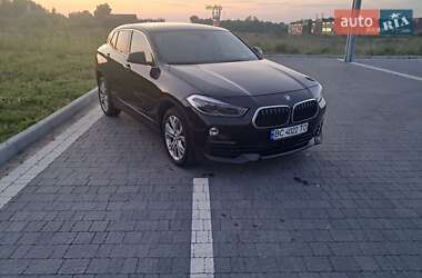 Внедорожник / Кроссовер BMW X2 2018 в 