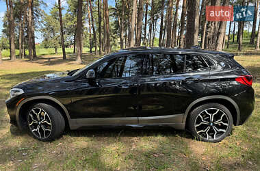 Внедорожник / Кроссовер BMW X2 2018 в 