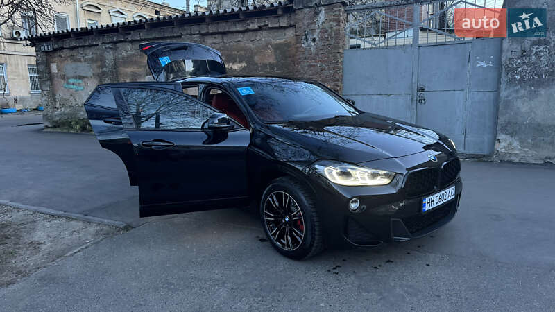 Внедорожник / Кроссовер BMW X2 2017 в Одессе