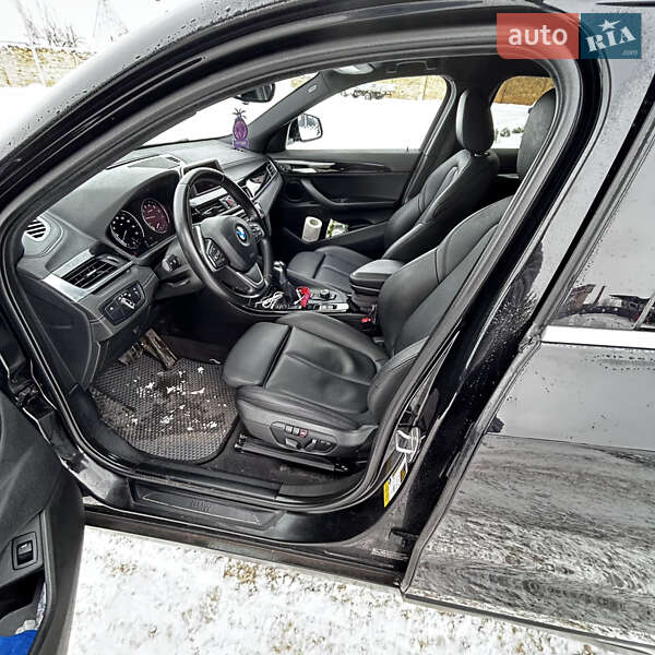 Внедорожник / Кроссовер BMW X2 2018 в Дубно
