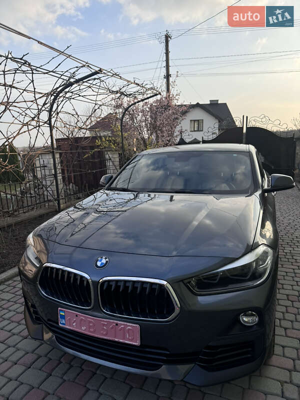 Внедорожник / Кроссовер BMW X2 2018 в Львове
