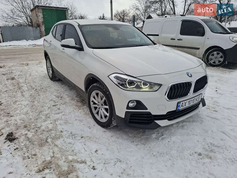 Позашляховик / Кросовер BMW X2 2018 в Краснограді