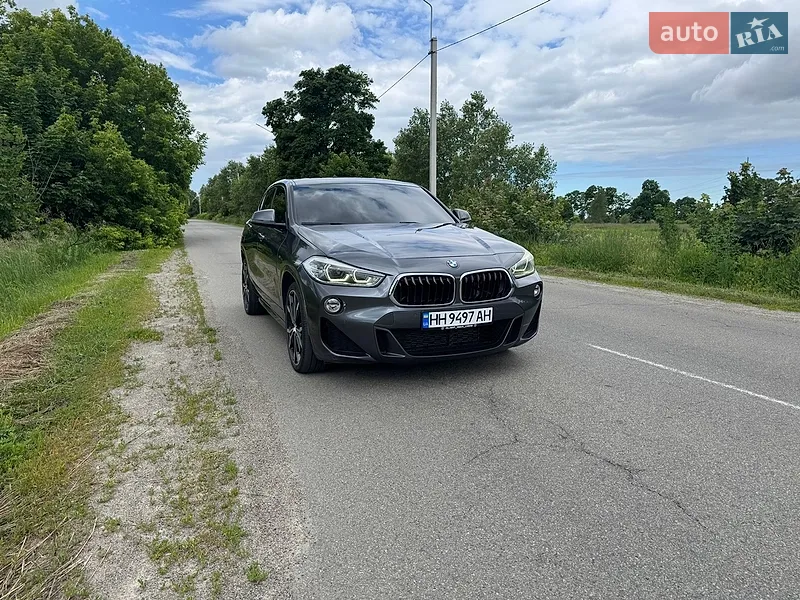 BMW X2