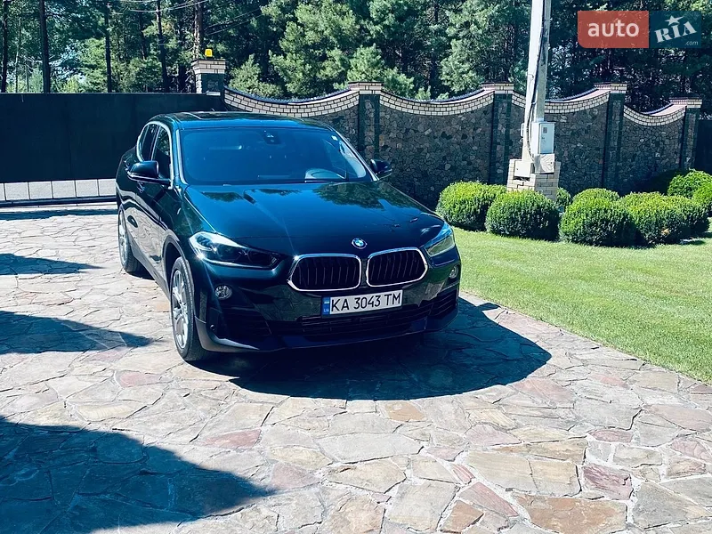 BMW X2