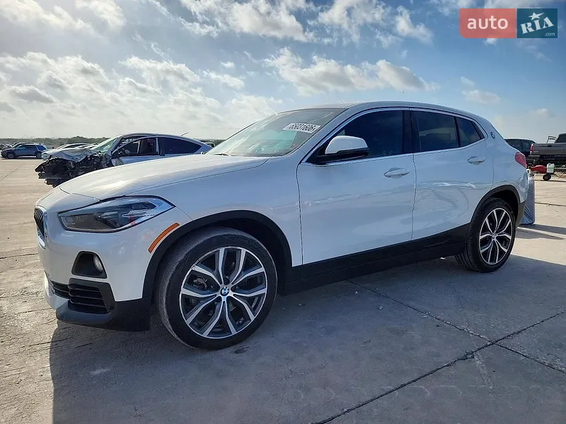 BMW X2