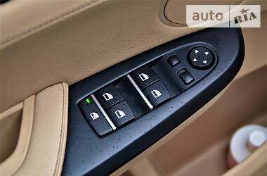 Позашляховик / Кросовер BMW X3 2012 в 