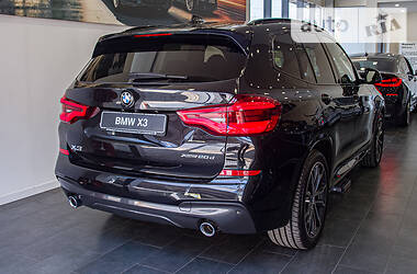 Позашляховик / Кросовер BMW X3 2018 в 