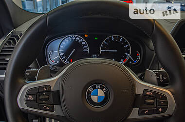 Позашляховик / Кросовер BMW X3 2018 в 