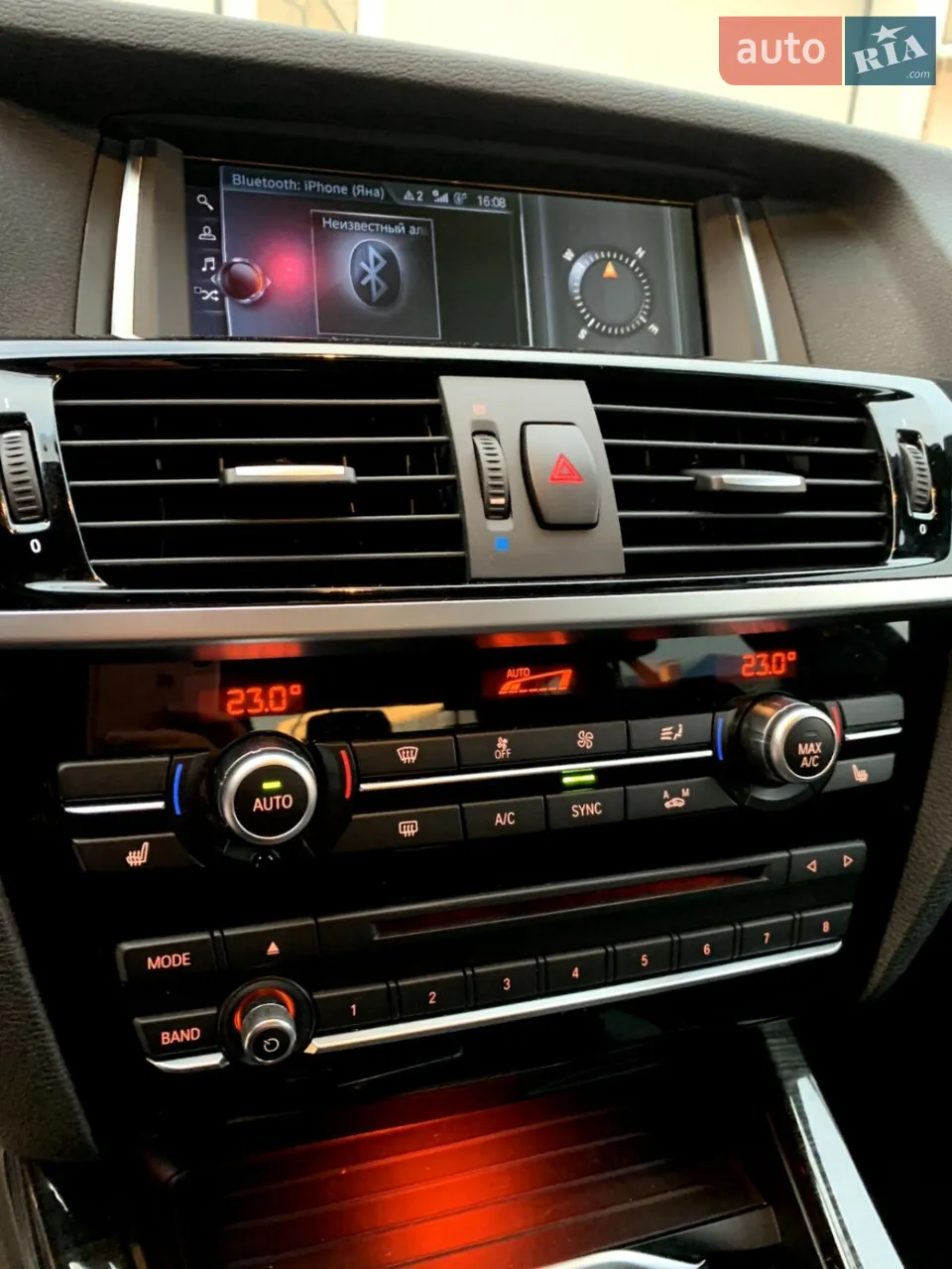 2016 BMW X3 - мініатюра 31