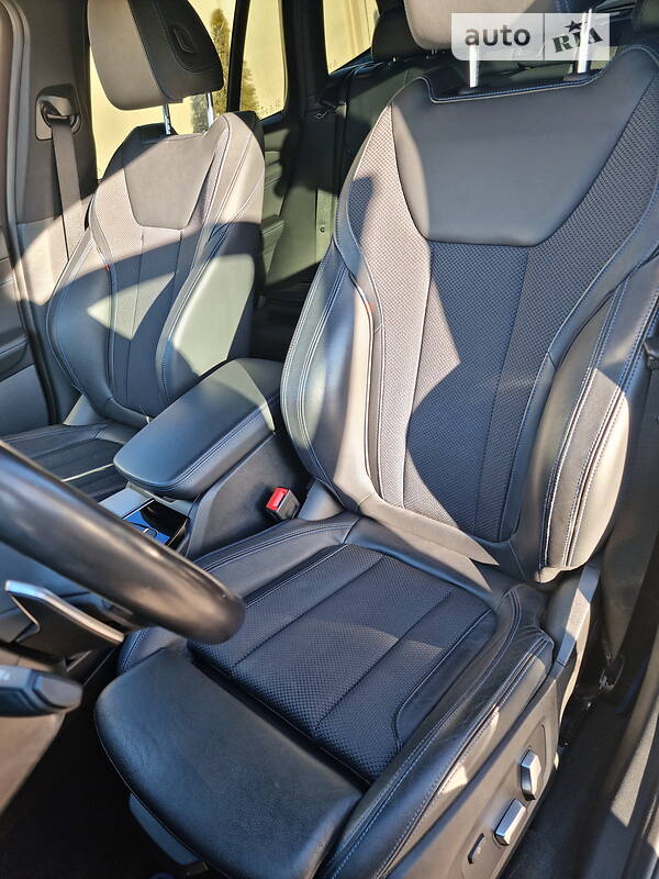 Внедорожник / Кроссовер BMW X3 2018 в Днепре