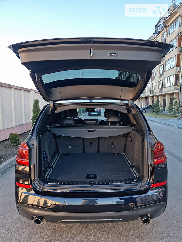 Внедорожник / Кроссовер BMW X3 2018 в Днепре