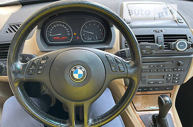 Внедорожник / Кроссовер BMW X3 2003 в Харькове