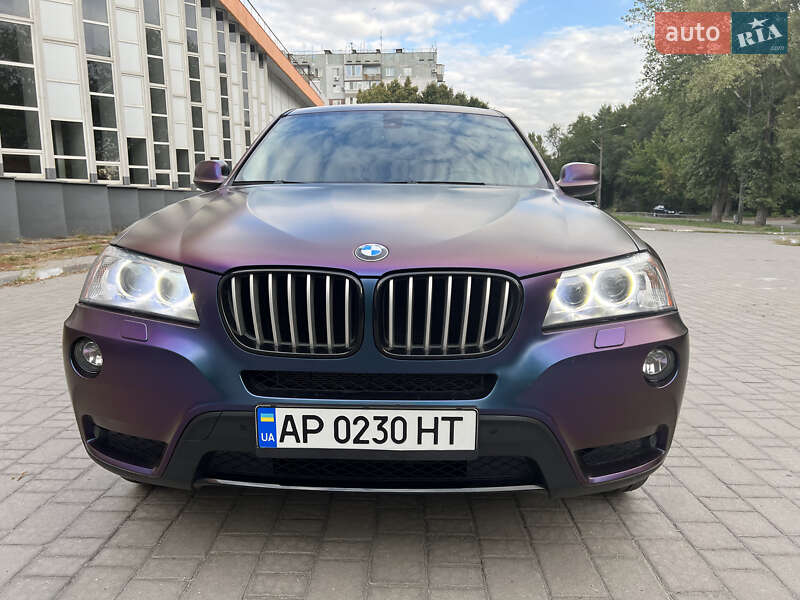 Внедорожник / Кроссовер BMW X3 2013 в Запорожье