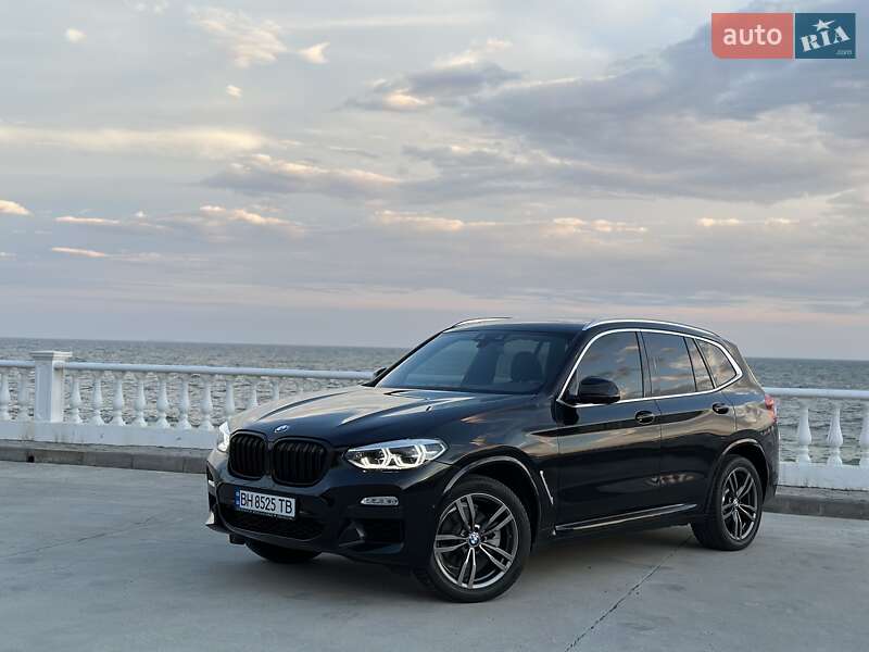 Внедорожник / Кроссовер BMW X3 2018 в Одессе
