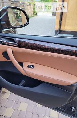 Внедорожник / Кроссовер BMW X3 2014 в 