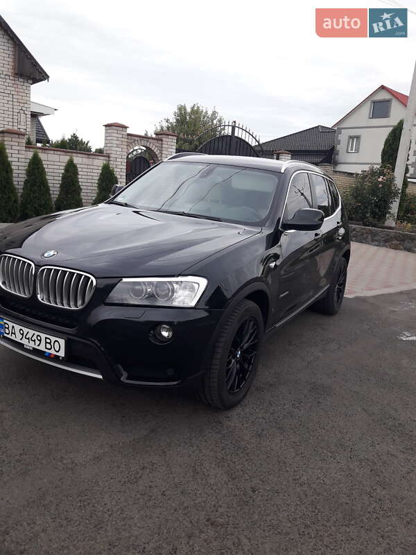 Позашляховик / Кросовер BMW X3 2011 в Новоархангельську