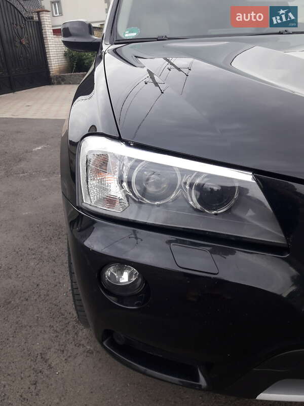 Позашляховик / Кросовер BMW X3 2011 в Новоархангельську