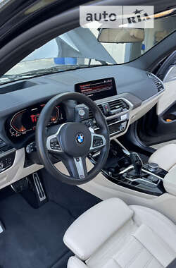 Внедорожник / Кроссовер BMW X3 2021 в 