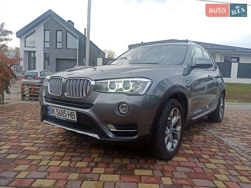 Внедорожник / Кроссовер BMW X3 2014 в Ровно