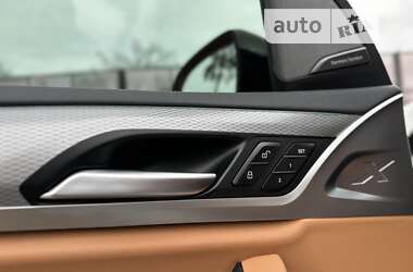 Позашляховик / Кросовер BMW X3 2020 в 