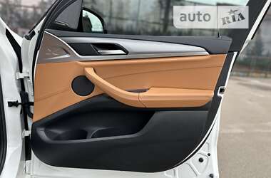 Позашляховик / Кросовер BMW X3 2020 в 