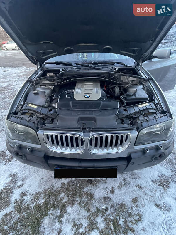 Внедорожник / Кроссовер BMW X3 2005 в Звягеле