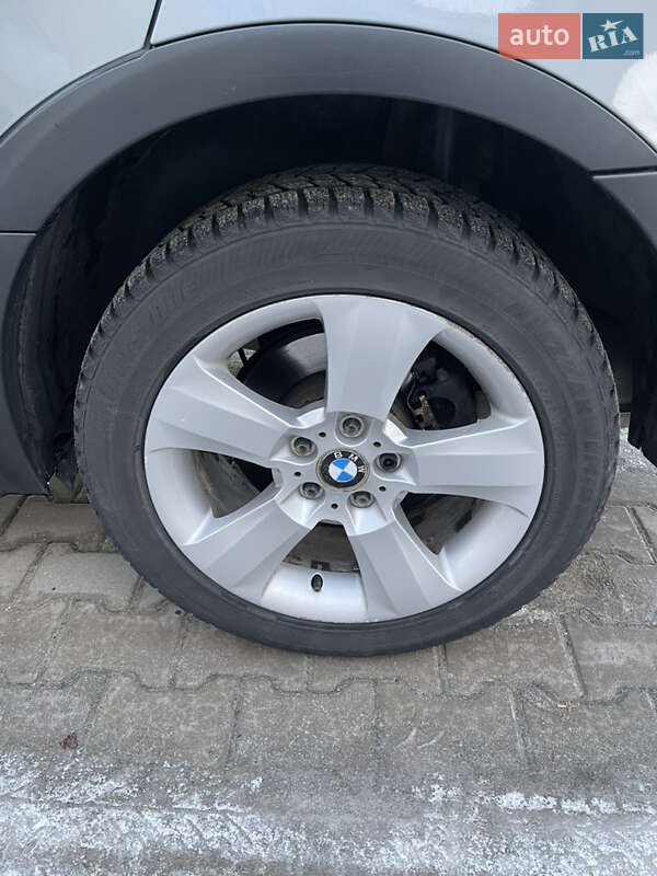 Внедорожник / Кроссовер BMW X3 2005 в Звягеле