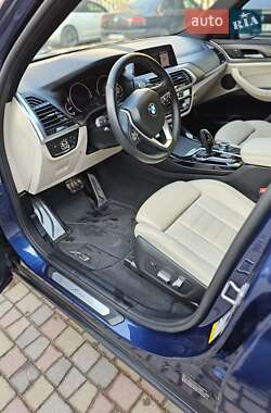 Внедорожник / Кроссовер BMW X3 2021 в Запорожье